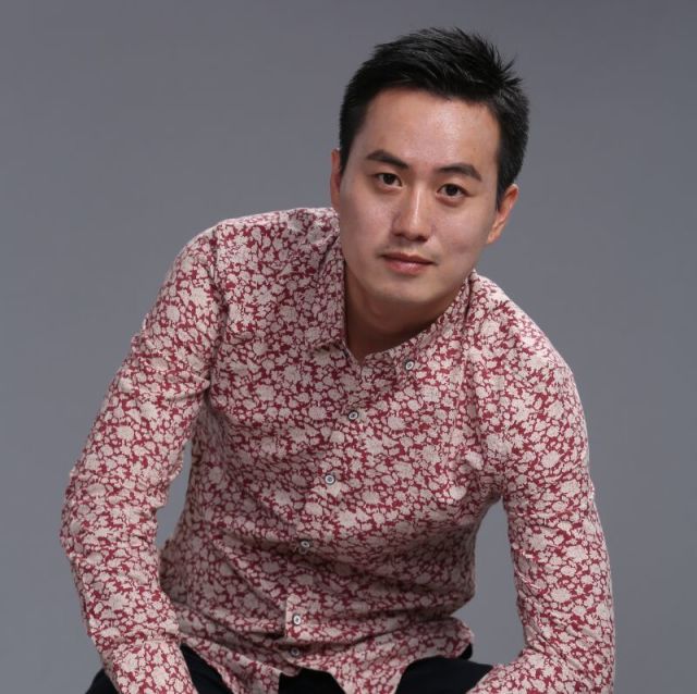 2354890 杨玻