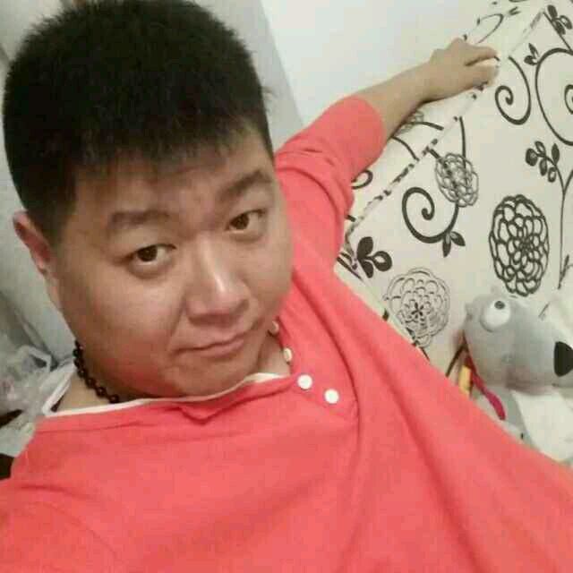 2358033 胖大勇