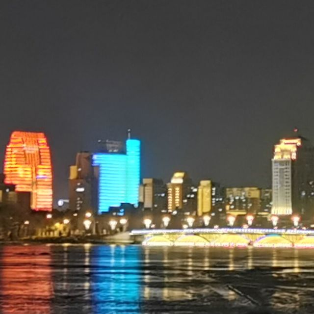 2368029 春天里