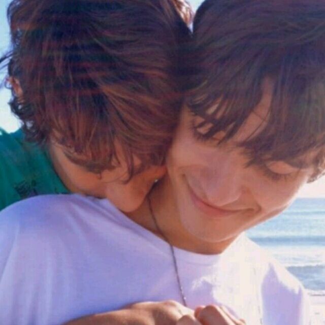 2375987 still