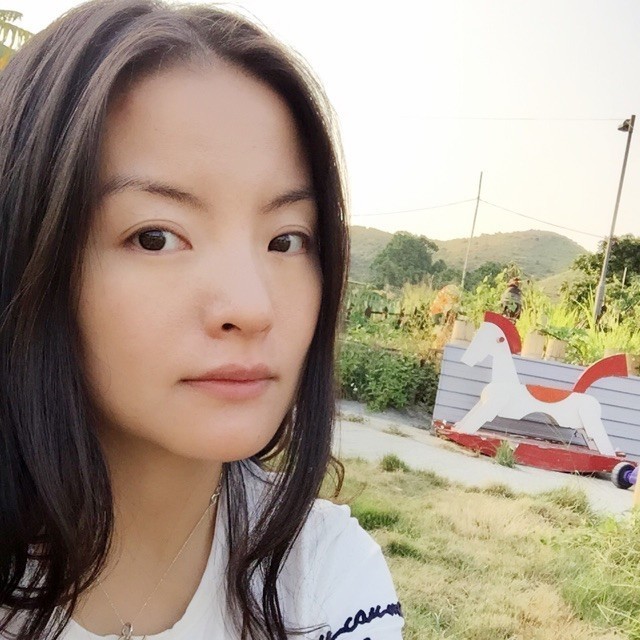 2381126 Cathy