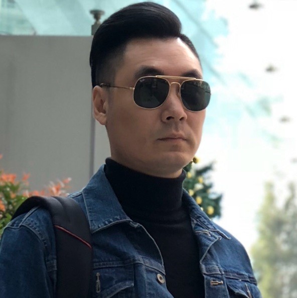 24039 Gary.©