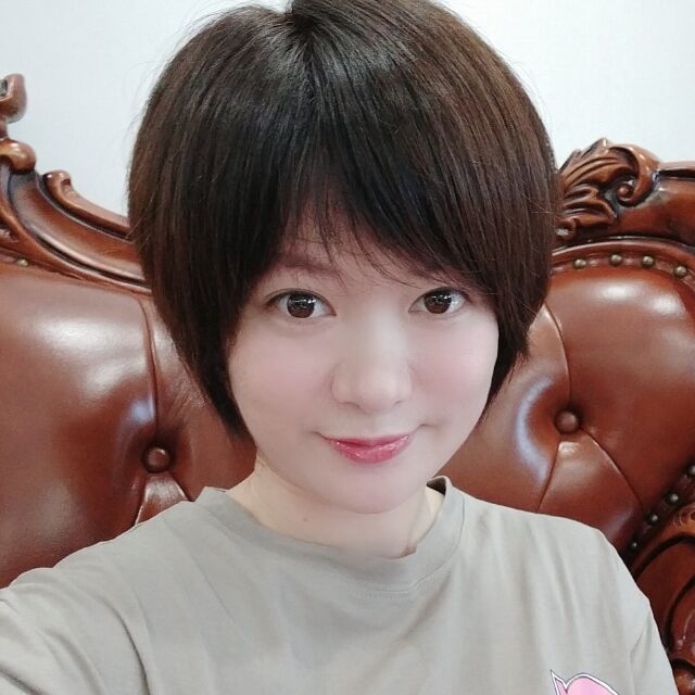 2445649 卡玛米、..