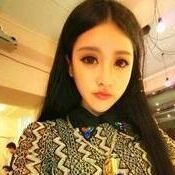 2497654659 小虎牙