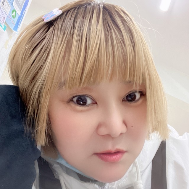 2849736 风玲