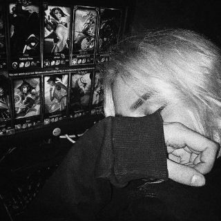 2945424063 、Lonely tears