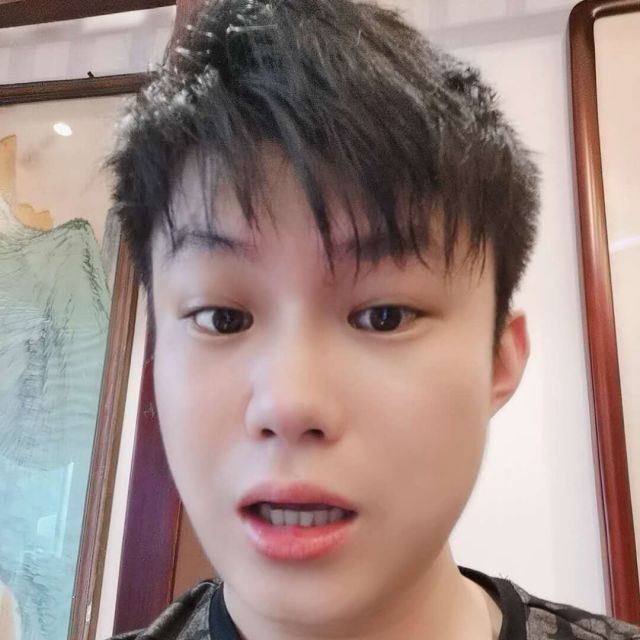 294606 Mr.吴