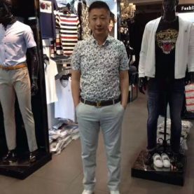 498585051 Mr.liu、
