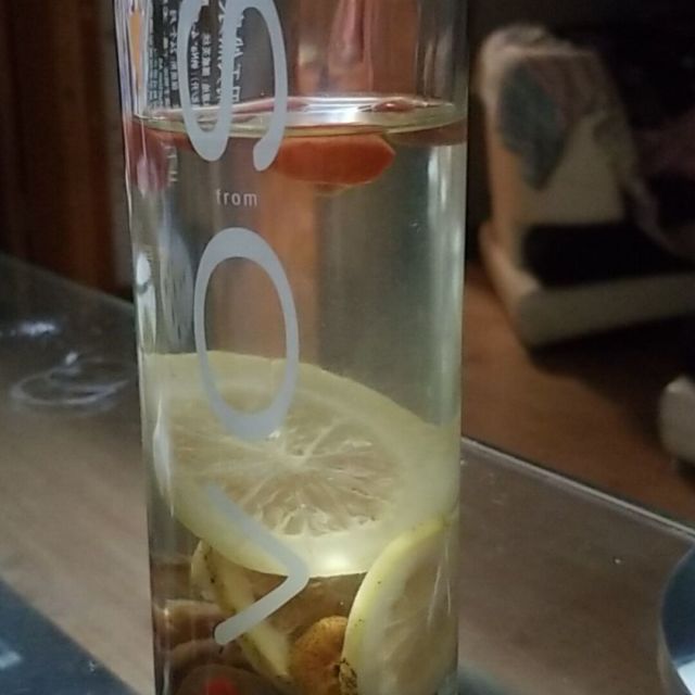 548257 白月光