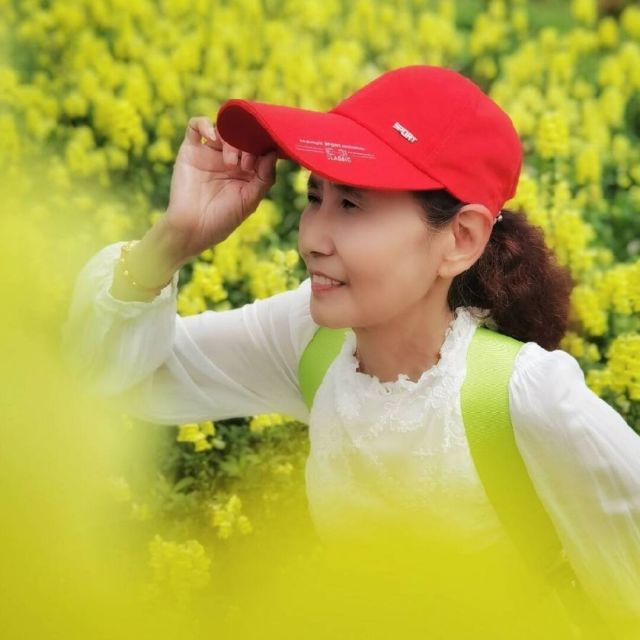 551585 雨