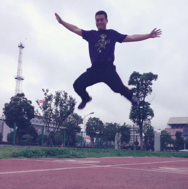 555318 ★KING★