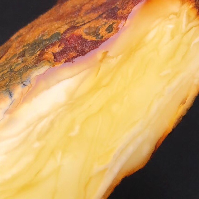555926 一堆石头