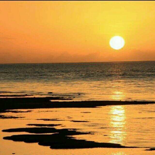556377 海的颜色
