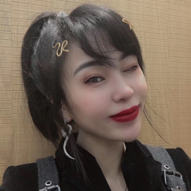 568372  嗳咯vi,