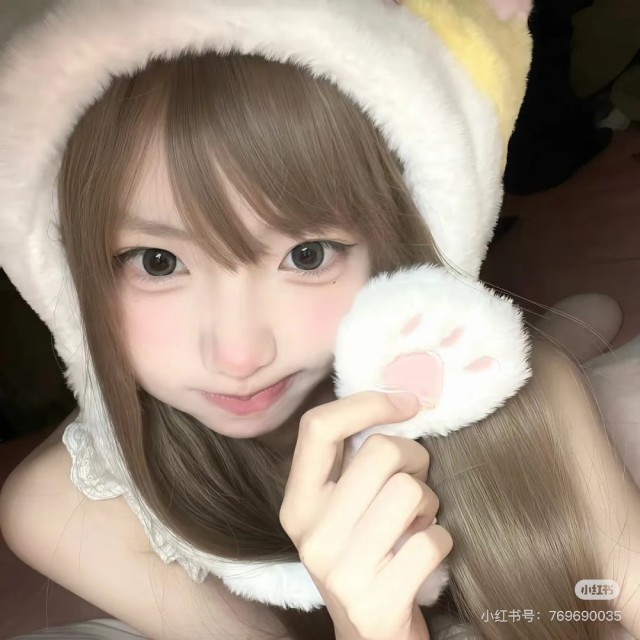 574867 英雄联盟皮肤特权