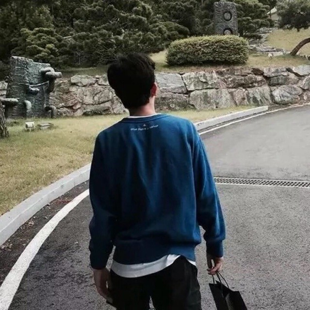 575597 明媚憂傷 ゆ