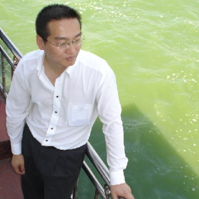 618475 bruce chan