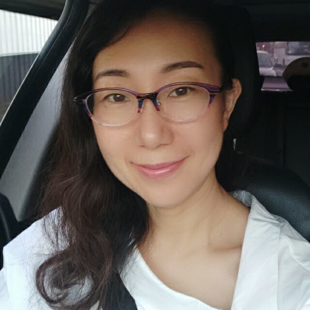 657943 燕子