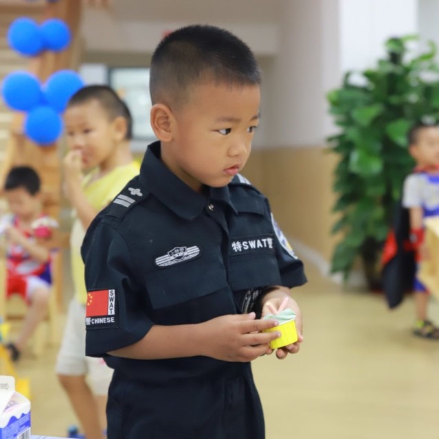 661283 嘫煙看寂寞