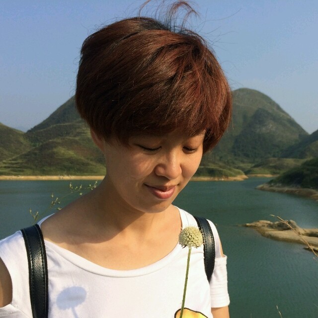 663437 蓝色萤火虫