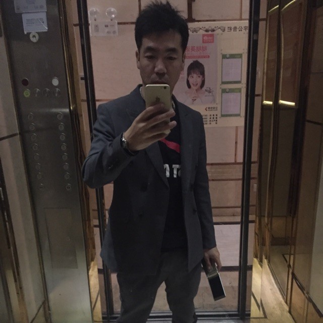 664303 x 先生