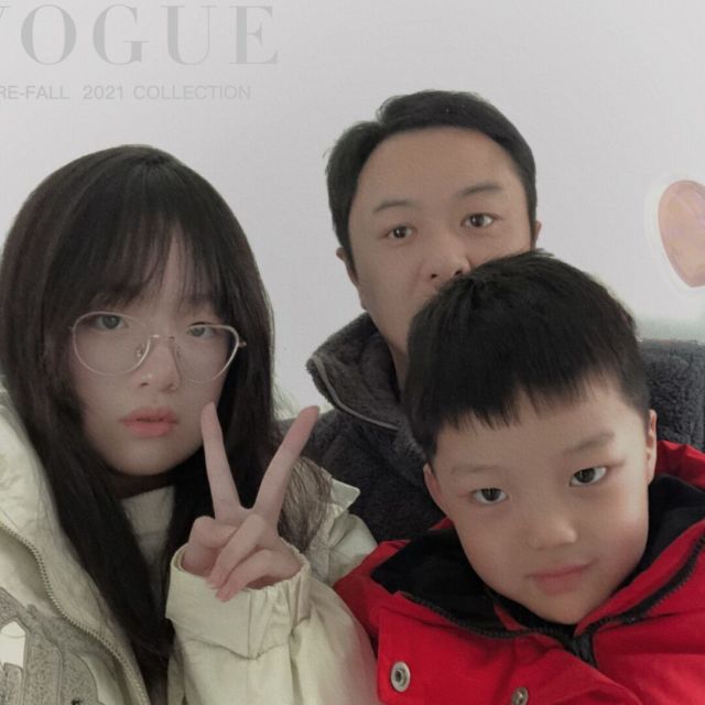 665622 墙头草
