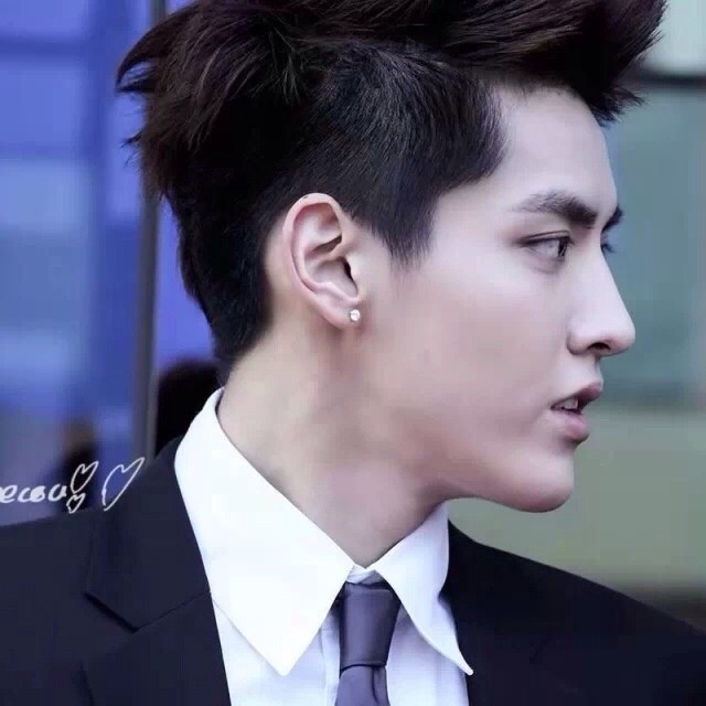 666573  吴亦凡 