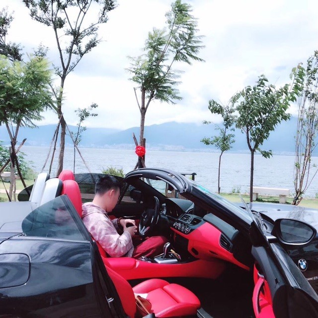 672260 挥手寒暄