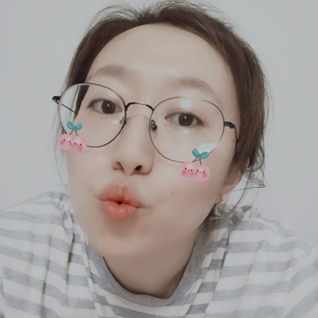 672686 Kwan