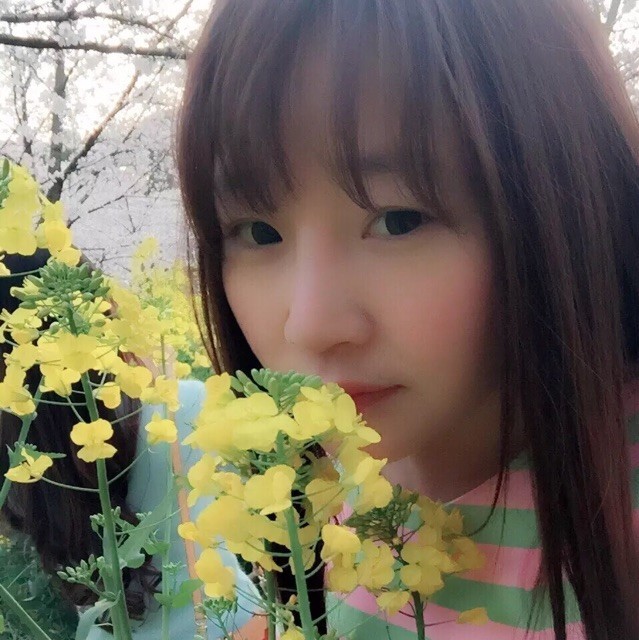 676902 倾城