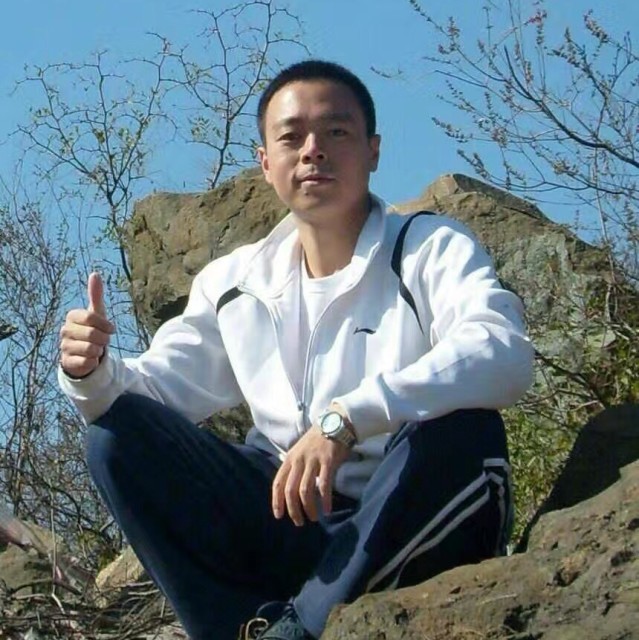 677945 Ivan