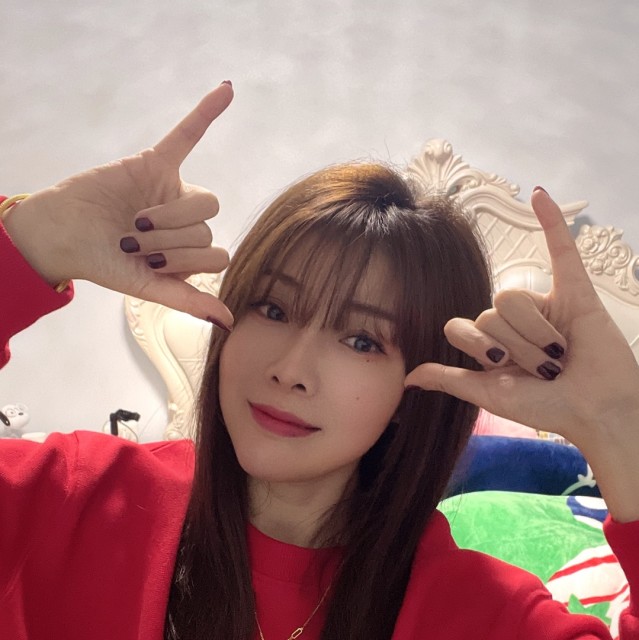 692717 ✿＿ 琰小白