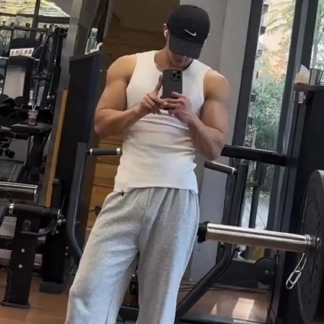 692824 约