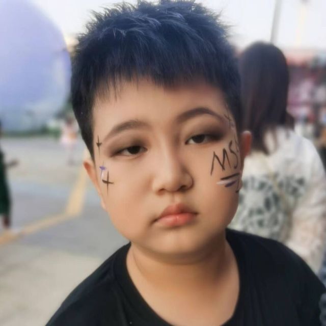 695286 马康