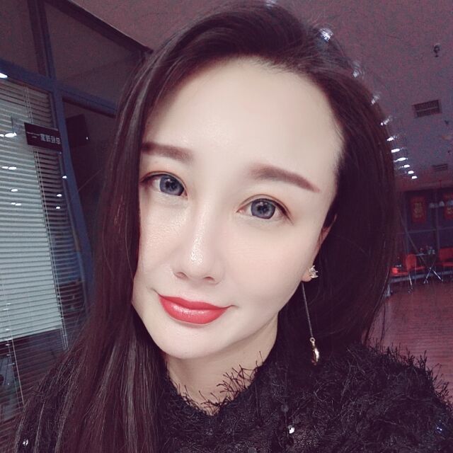 696216 陌晓冷