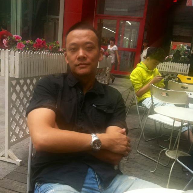 696811 jon