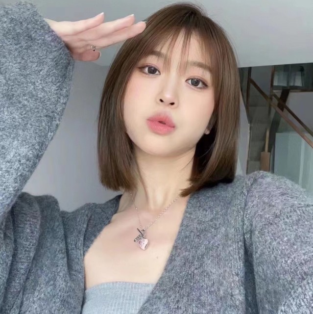 700833 Daisy