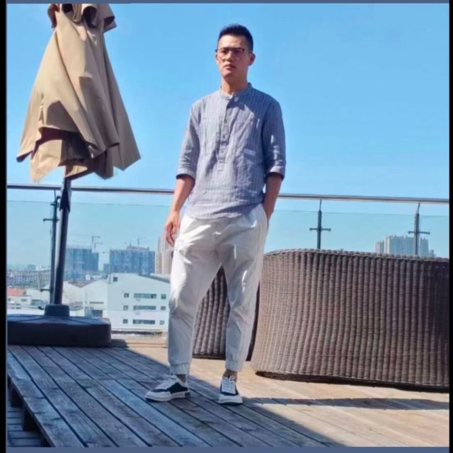 715680 草芥