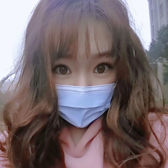 715977 