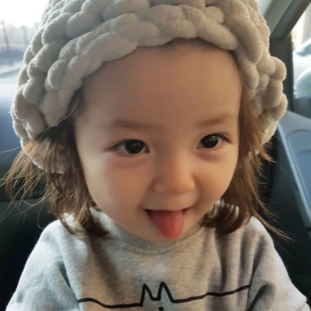 717479 张瑾