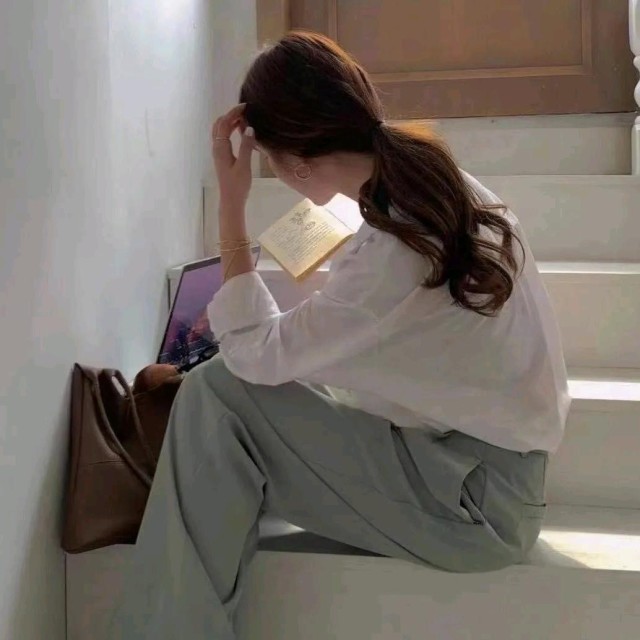 717814 阿陌 ·
