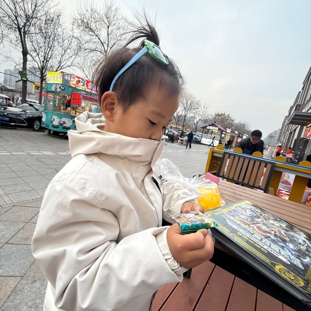 719096 她在他梦