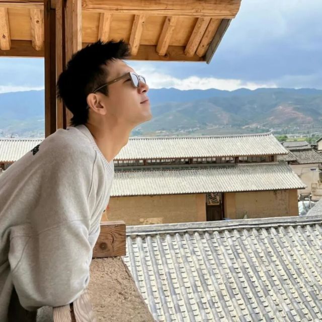 723301  陪你度过漫长岁月. 
