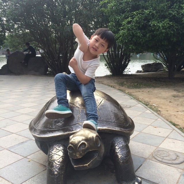723991 駱能斌