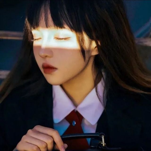 724161 彩 莉湘