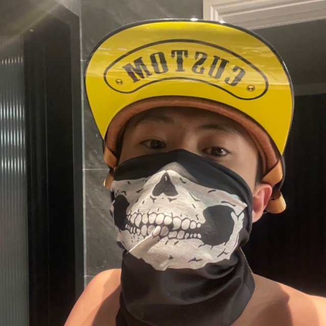 724910  ╯ 她真的很好。