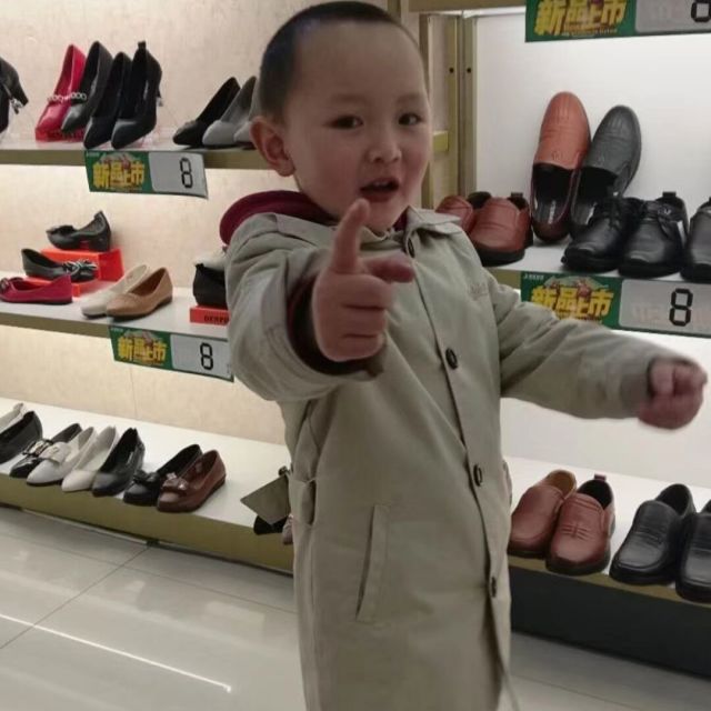 727035 (_疯子
