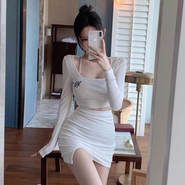 732836 Adeline