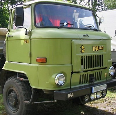 733884 Shangri-la