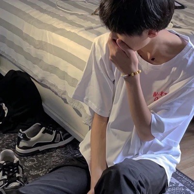 736248 不打烊的小酒馆